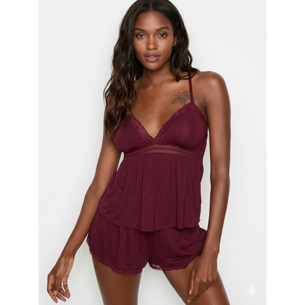 Victoria's Secret Heavenly by Victoria BURGUNDY Camisole & Shorts Sleep Set M